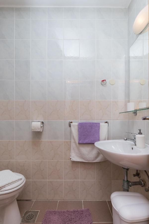 Apartments & Room Eva Slano Room photo